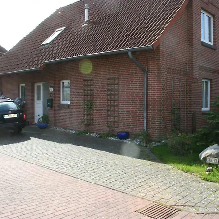 Apartment Studio-apartment Mit Kleinem Gartenanteil Burg auf Fehmarn